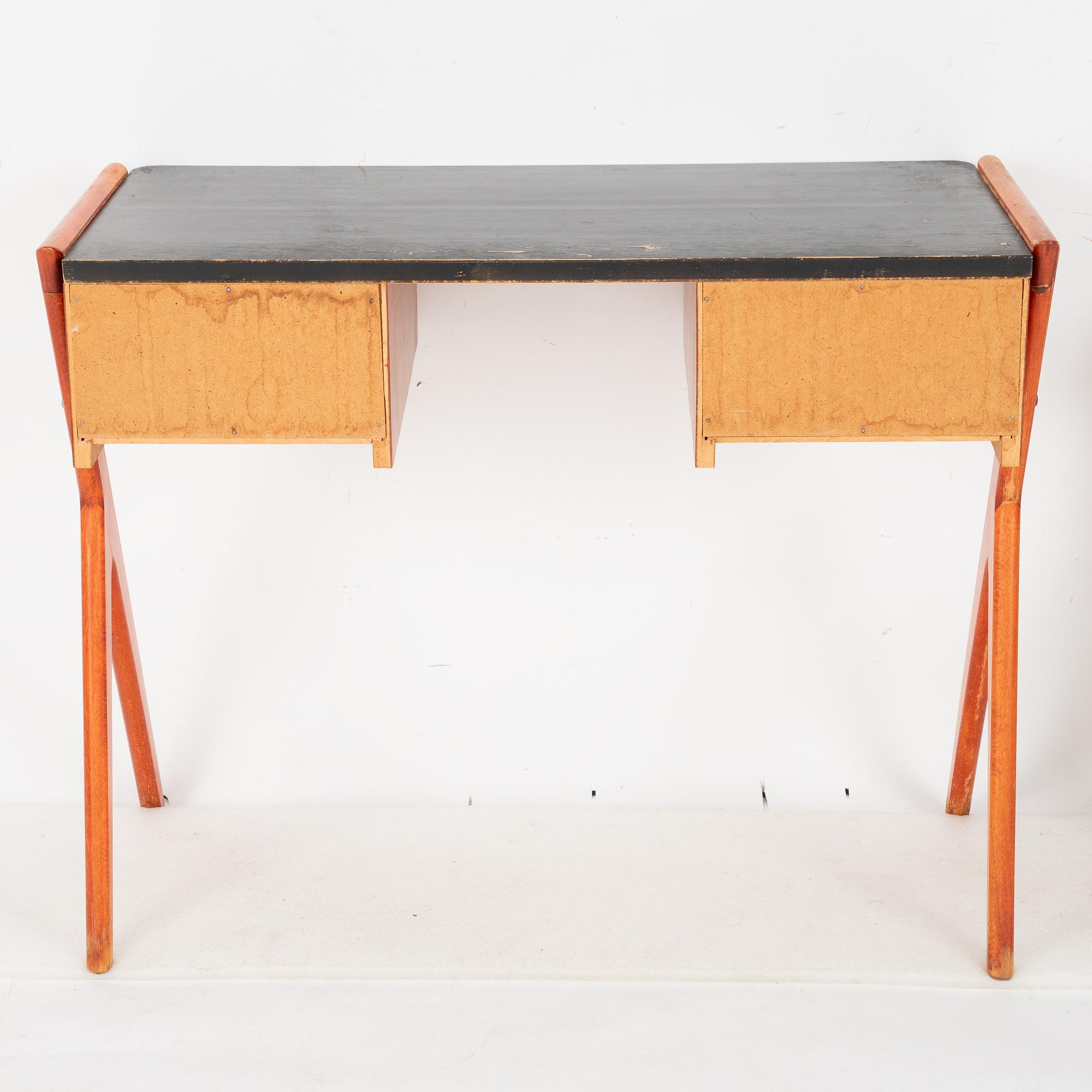 A 1950's dressing table with mirror.