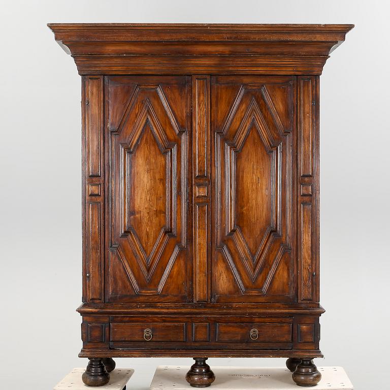 SKÅP, barock, 1700-tal.