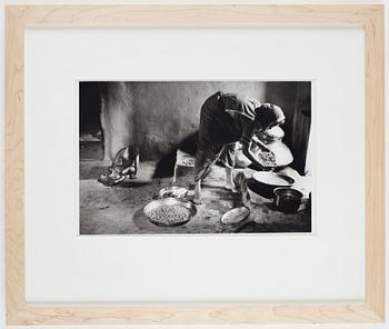 Edouard Boubat, photograph signed on verso.