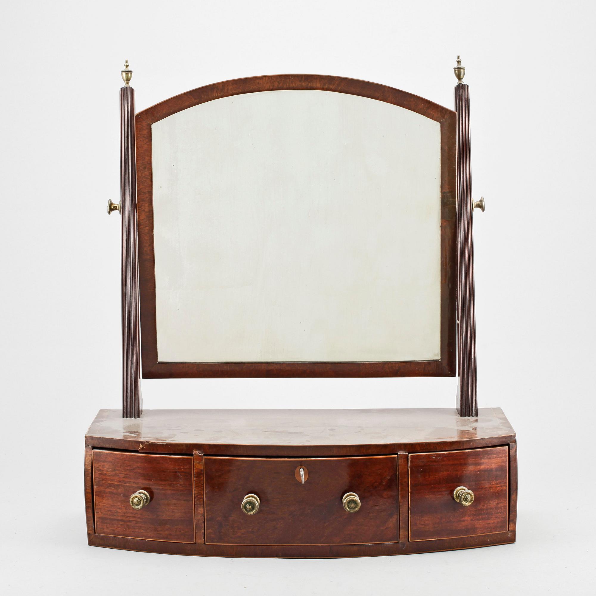 LÅDSPEGEL, regency England, omkring 1800.