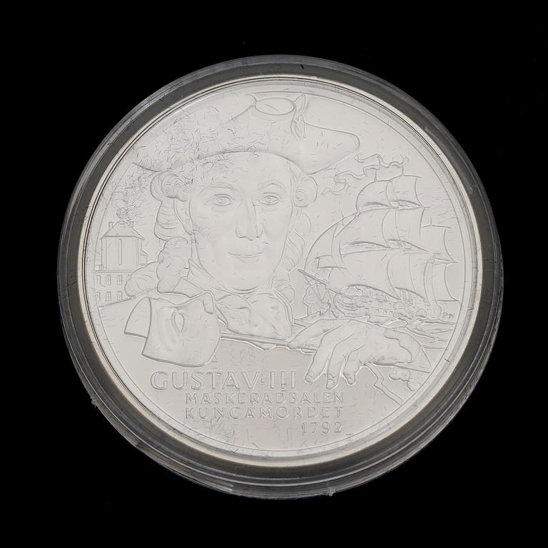 MINNESMYNT, 35 st, sterlingsilver, "Sveriges regenter", ca 945 g.