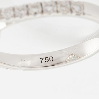 Ring, with aquamarine and brilliant-cut diamonds.