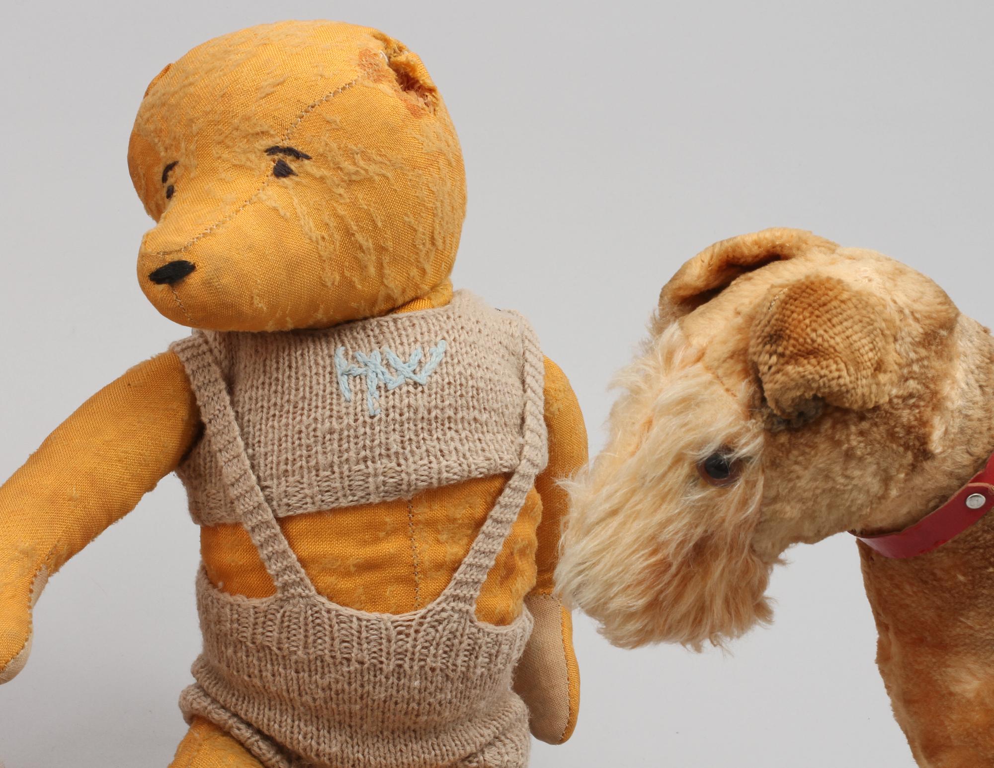 MJUKDJUR, 4 st, 1900-talets första hälft/mitt.