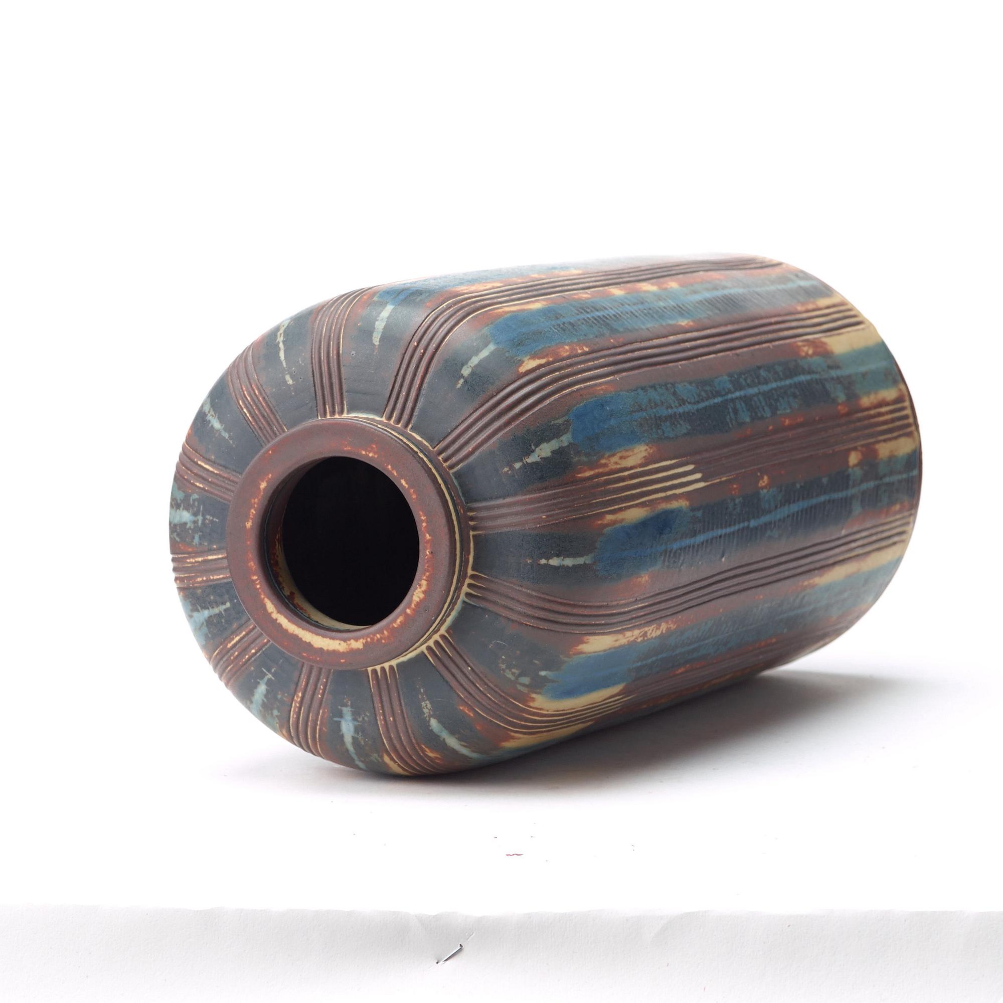 Wilhelm Kåge, a 'Farsta' stoneware vase, Gustavsberg studio 1956.