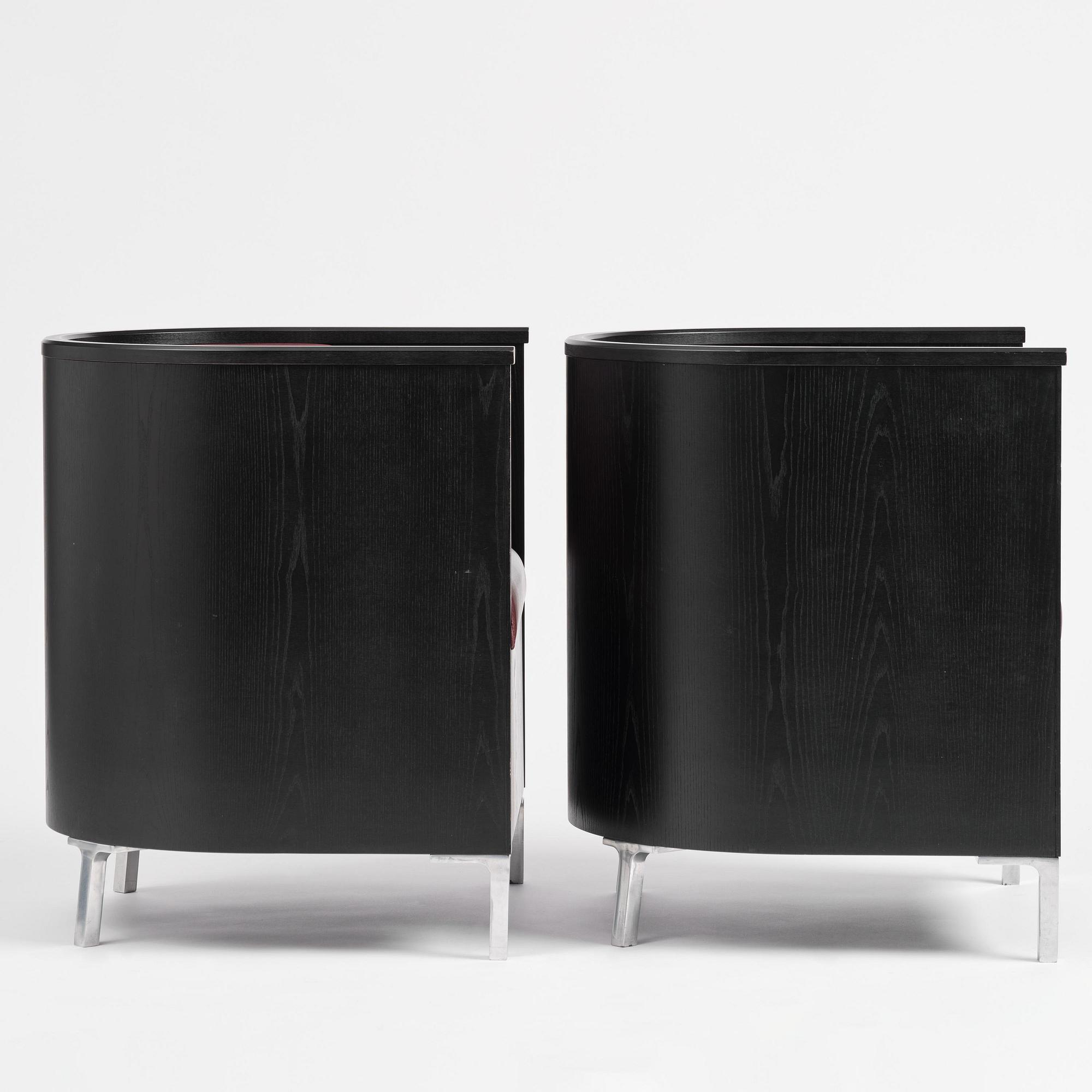 Mats Theselius, a pair of “Theselius Trä” armchairs, Källemo, Värnamo, post 2007.