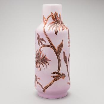 HEINI RIITAHUHTA, maljakko, posliinia, signeerattu Heini Riitahuhta 2005.