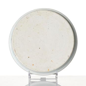 A wucai 'lion' tray, late Ming dynasty, Tianqi/Chongzhen.