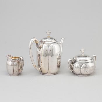 KAFFESERVIS, 3 delar, silver, importstämplad, 1900-talets första hälft.