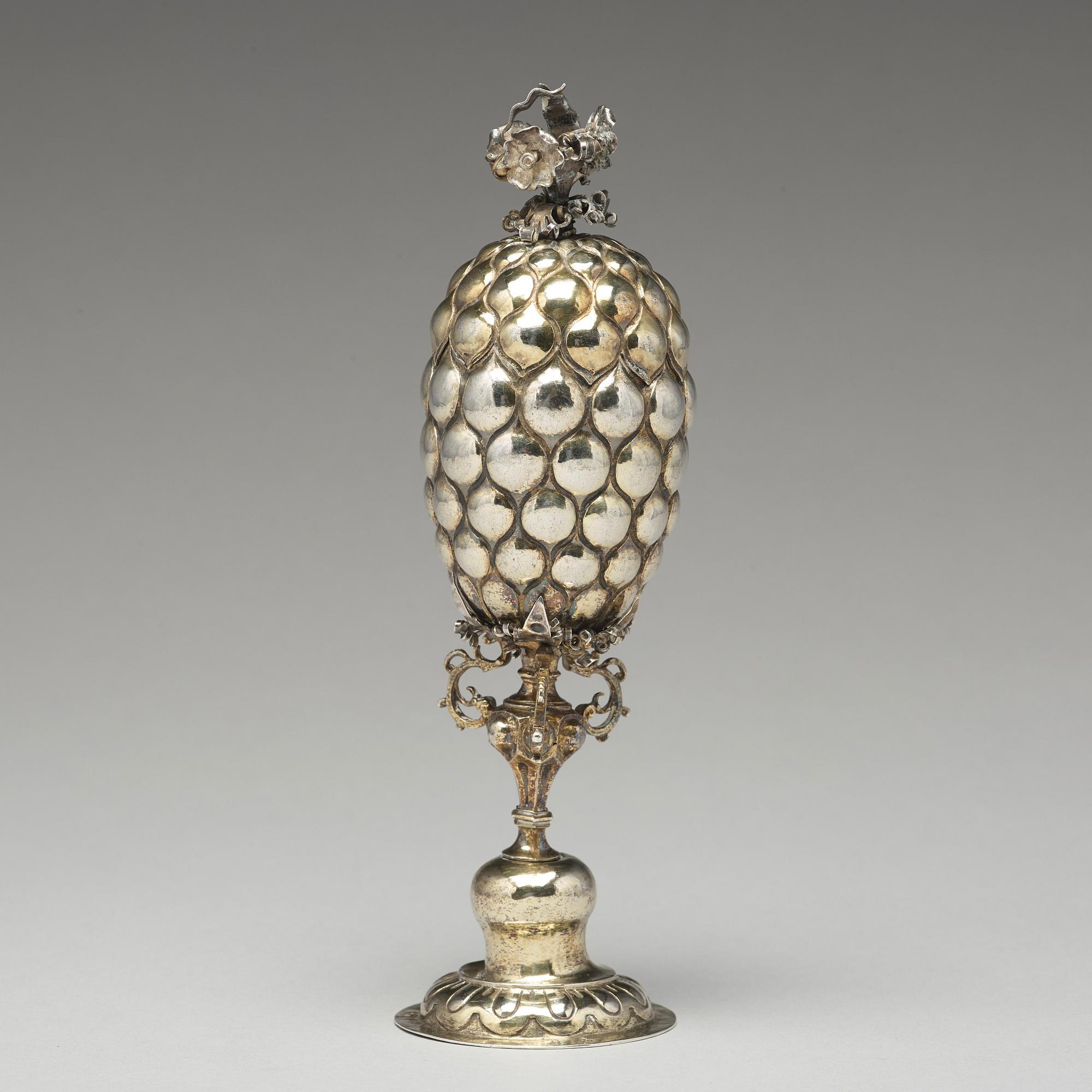 A Danzig 17th century silver-gilt grape cup, mark of Johann Gottfried Holl, Danzig (1678-1700).