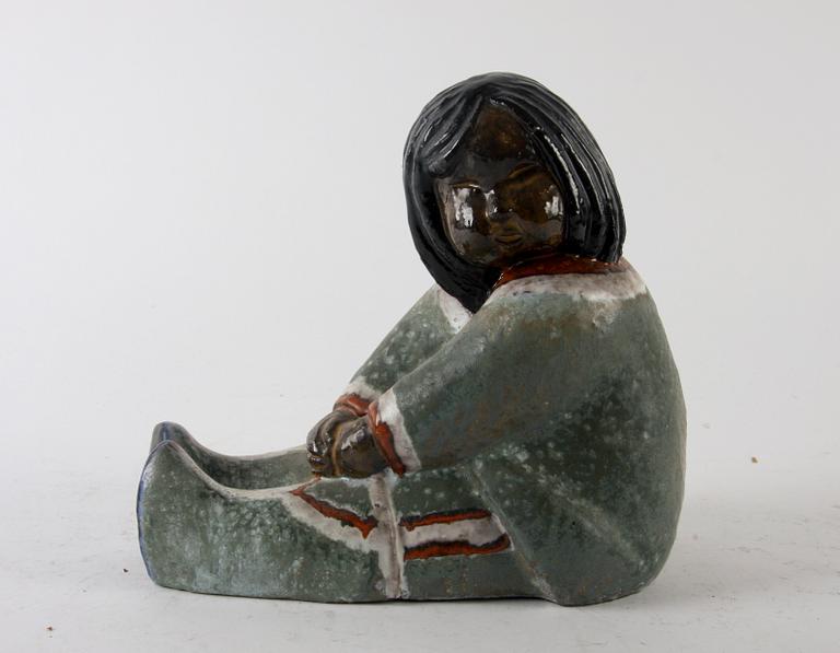 FIGURIN, chamotterat stengods, Vicke Lindstrand.