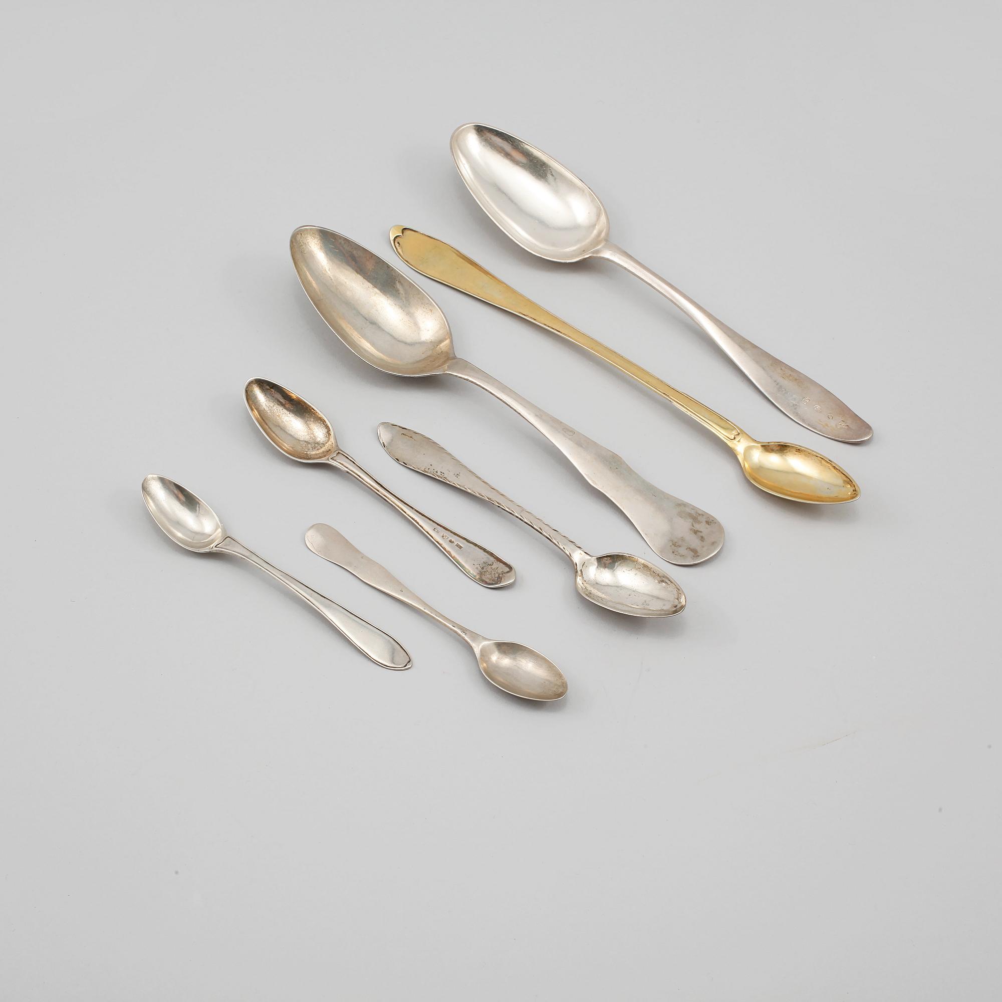 SKEDAR, 22 st, silver, olika svenska smeder bl.a. Jacob Blomsterwall, 1788 - 1816, vikt 683g.