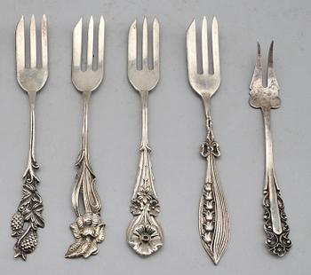 BESTICK, 41 delar, silver, olika modeller, svenska stämplar 1950-60-tal. Vikt ca 580 gram.