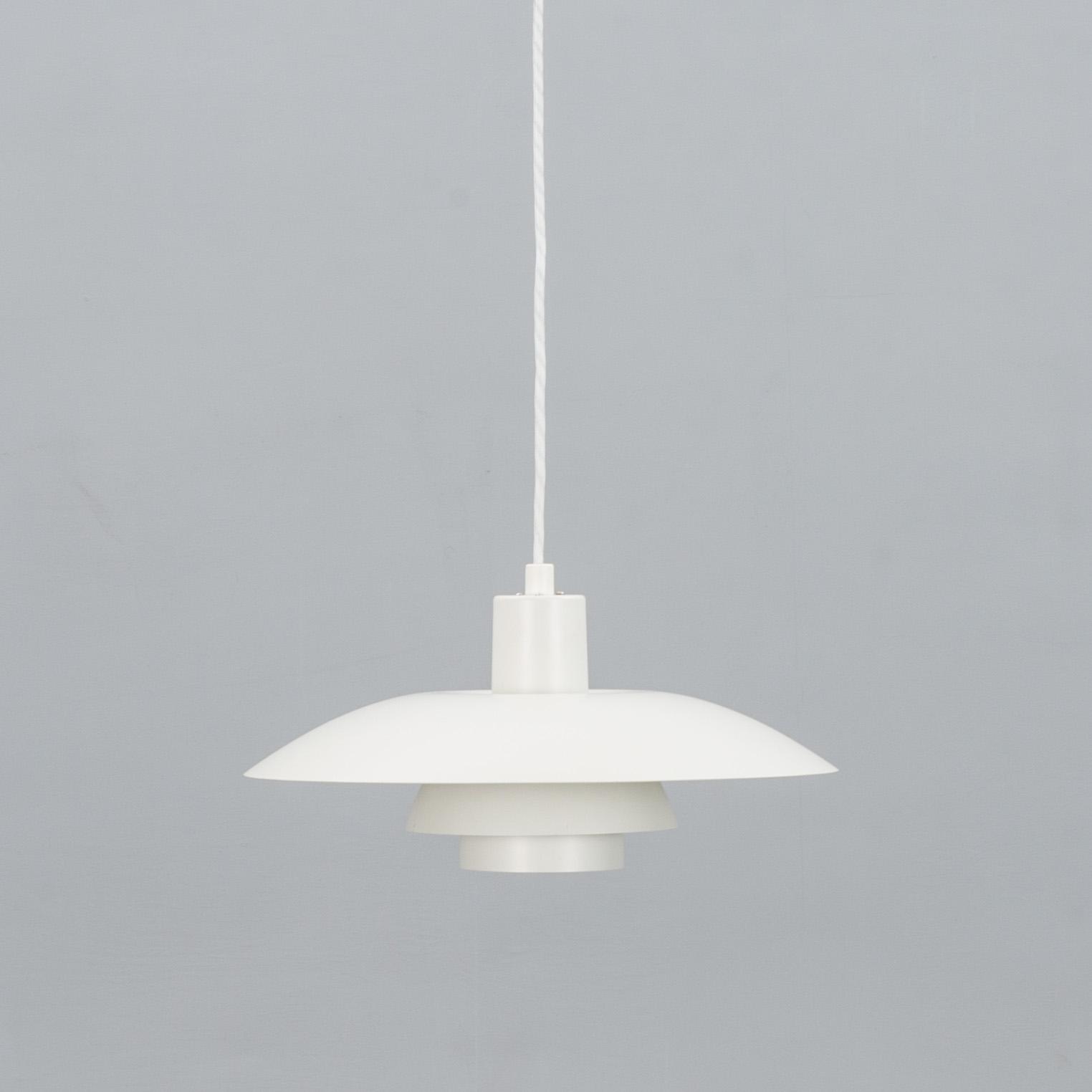 TAKLAMPA, "PH-4", Poul Henningsen, Louis Poulsen.