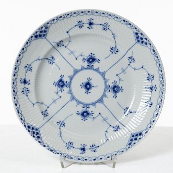 Royal Copenhagen, a set of twelve porcelain appetizer plates, 'Musselmalet' / 'Blue Fluted', Denmark.