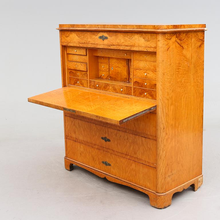 CHIFFONJÉ, 1800-talets mitt.