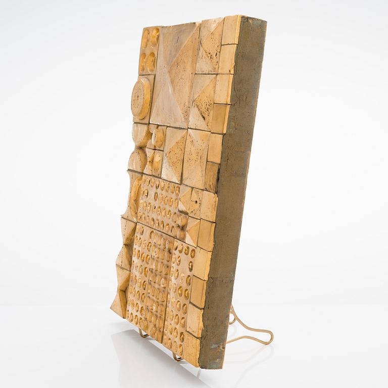 Rut Bryk, relief, keramik, signerad Rut Bryk.