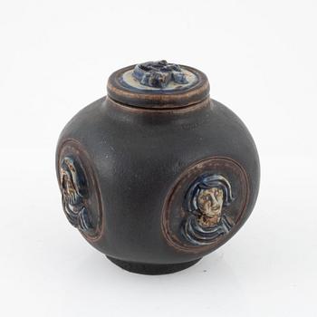 Jais Nielsen, lockurna, stengods, Royal Copenhagen Danmark, 1928.