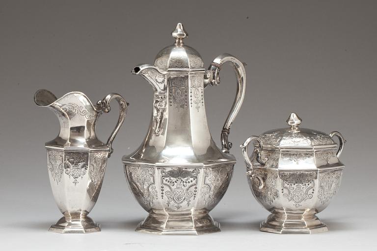 KAFFESERVIS, 3 delar. Silver.
Import, Hallberg 1913. Ca 1200g.