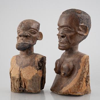 A pair of sculptures., 20th century.