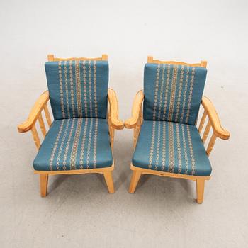 Fåtöljer 1 par, furu, Krogenes Möbler, Norge 1900-talets senare del.