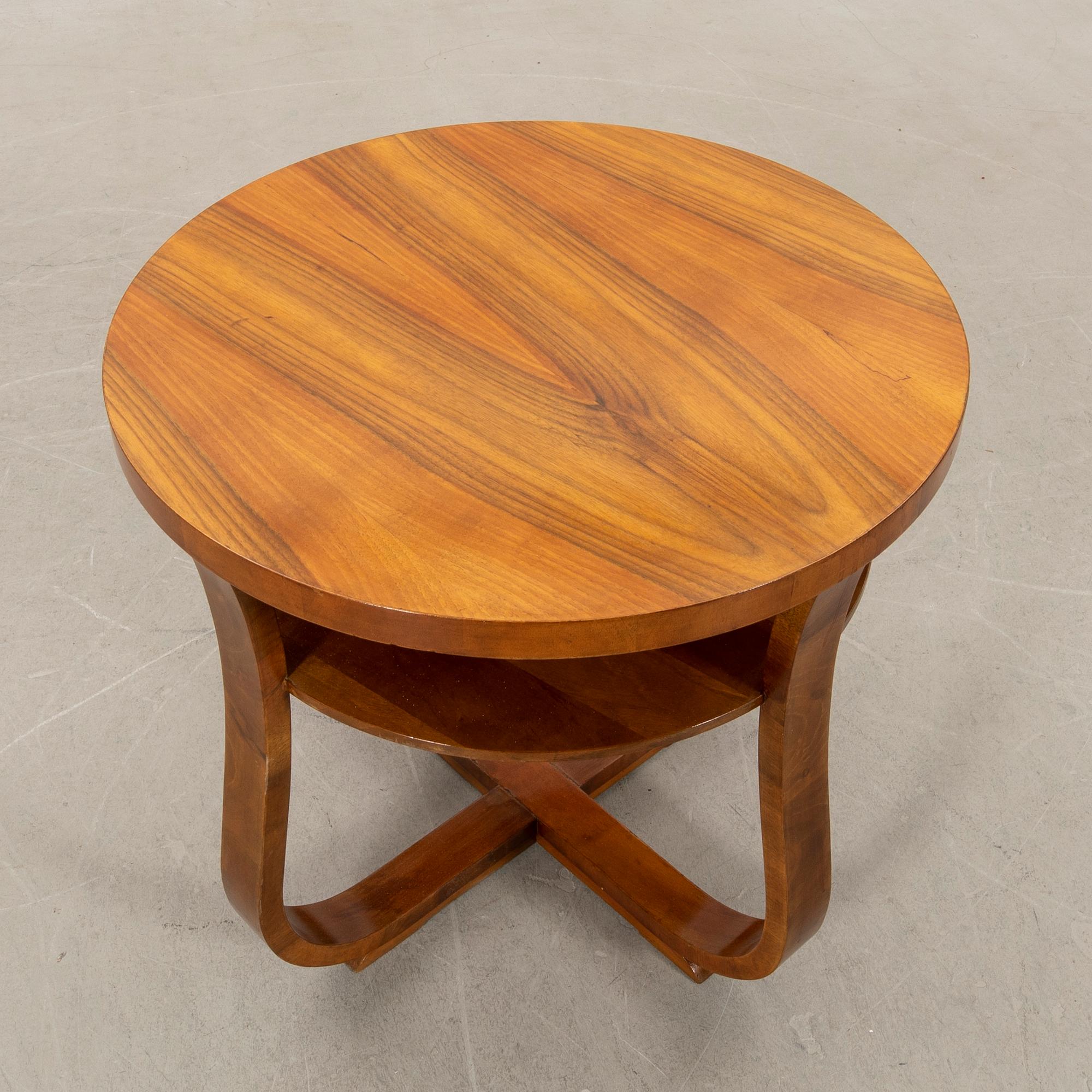 Coffee table Art Deco first half of the 20th century.