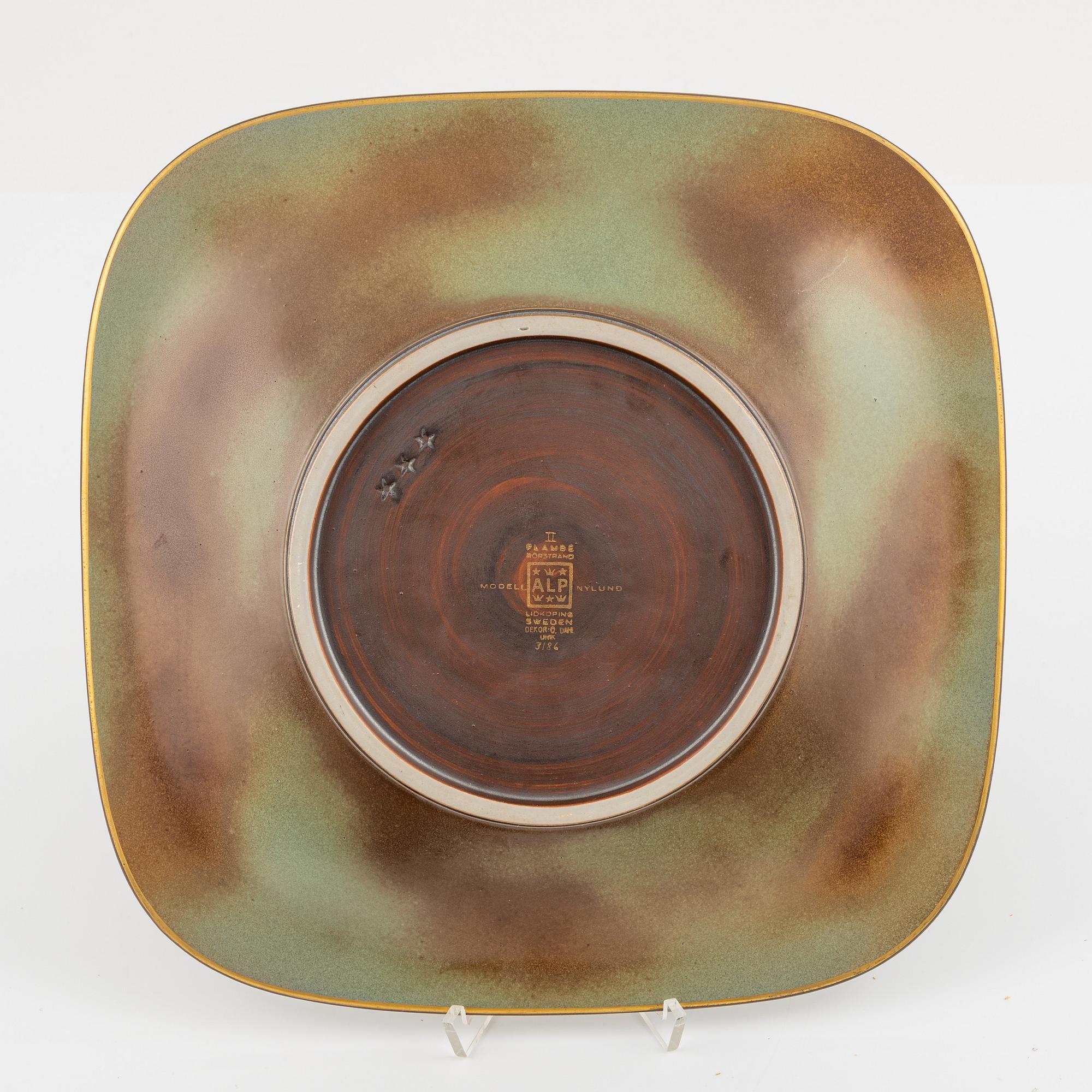 Gunnar Nylund, a 'Flambé' stoneware dish, Rörstrand, Lidköping, 1930's/40's.