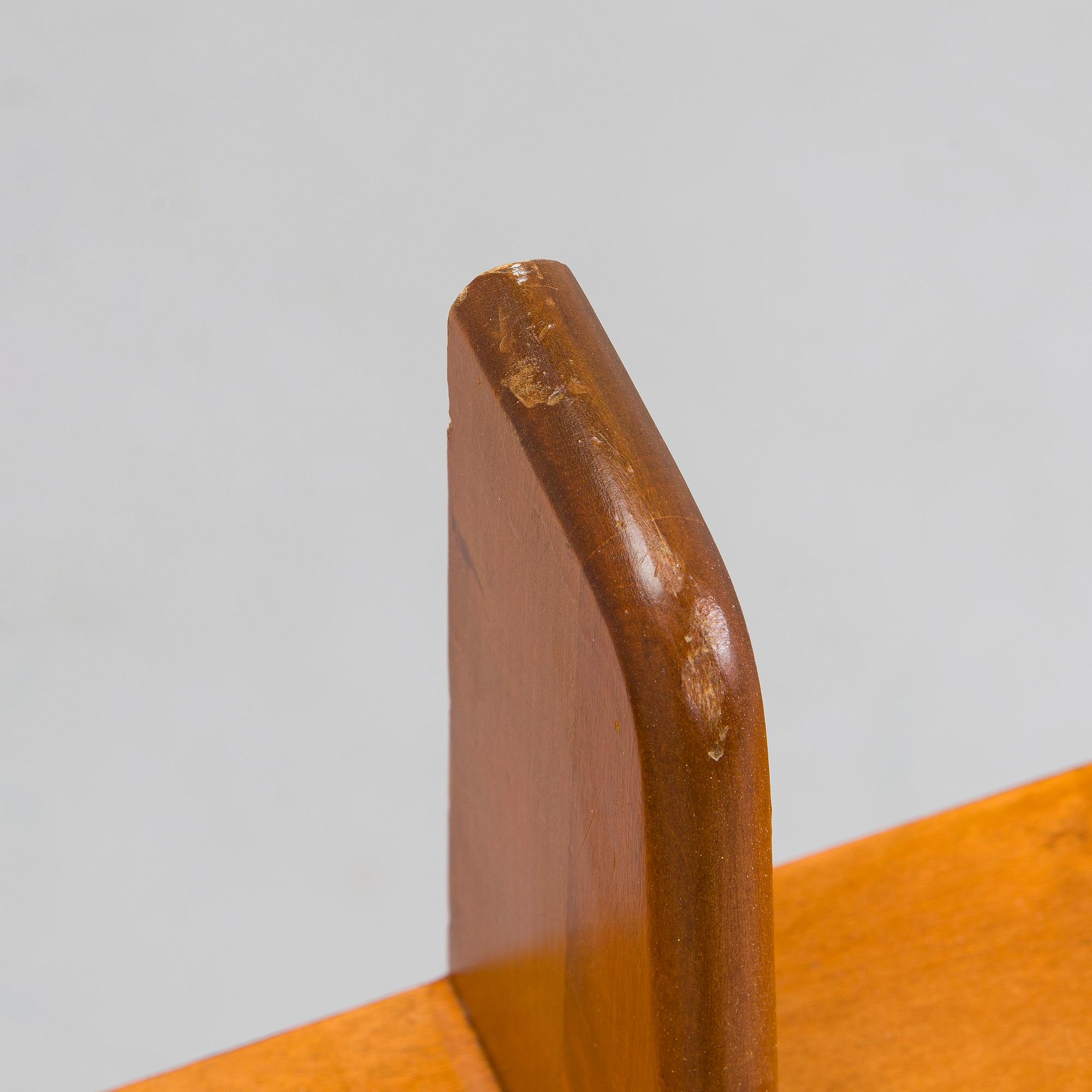 Ilmari Lappalainen, vägghylla /bokhylla "Leo", Asko 1900-talets mitt.