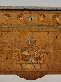 BYRÅ, Carl Lindborgs art (mästare i Stockholm 1781-1808), gustaviansk, 1700-talets slut.