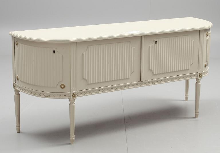 MATGRUPP, 11 delar, gustaviansk stil, 1900-tal.