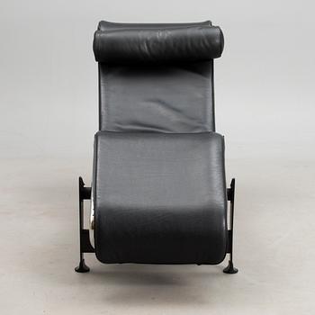 Le Corbusier, LC4 Chaise Longue, Cassina, Italy, numbered 71801, design Pierre Jeanneret and Charlotte Perriand.