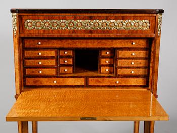 SEKRETÄR, gustaviansk stil, 1900-talets mitt.