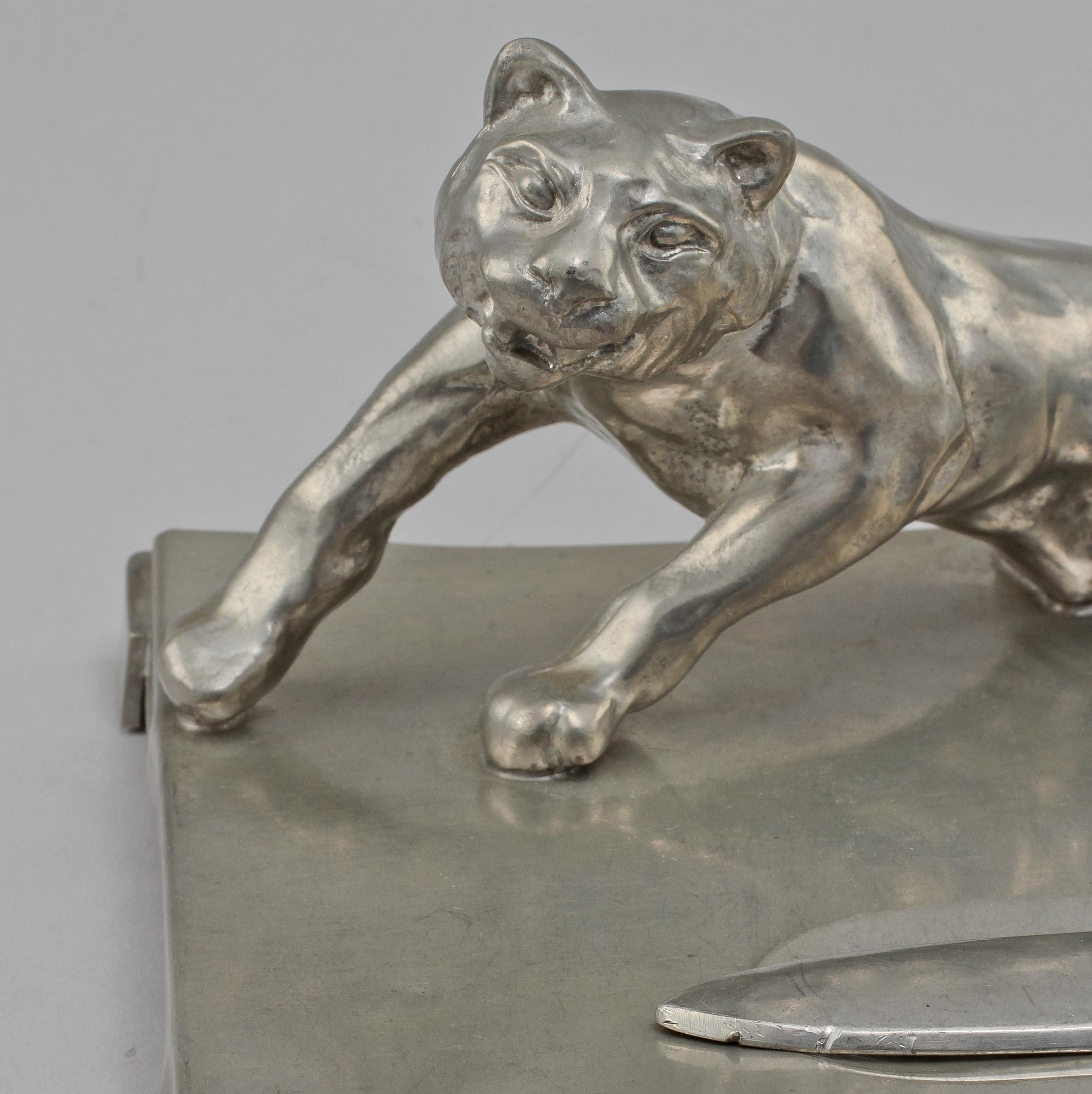 SKRIVBORDSUPPSATS, 4 delar, tenn, 1940.