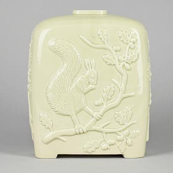 MATS THESELIUS, porslin, stipendieskåpet, 1991.