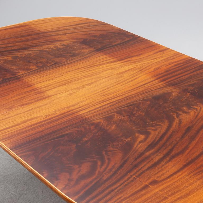 Josef Frank, matbord, modell 947, Firma Svenskt Tenn, efter 1985.