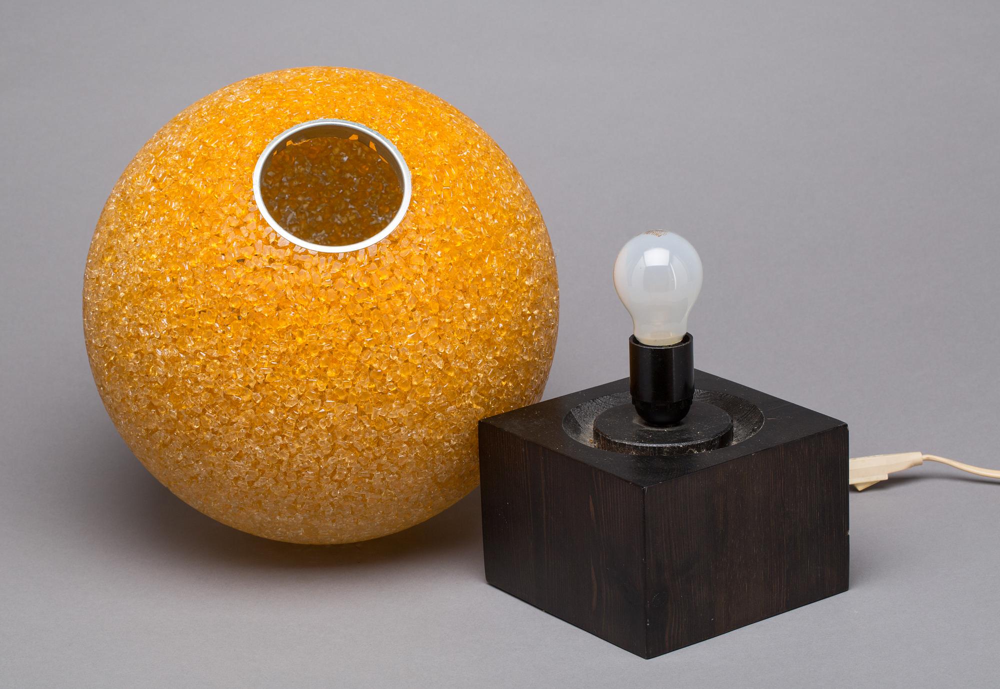 BORDSLAMPA, 1970-tal.