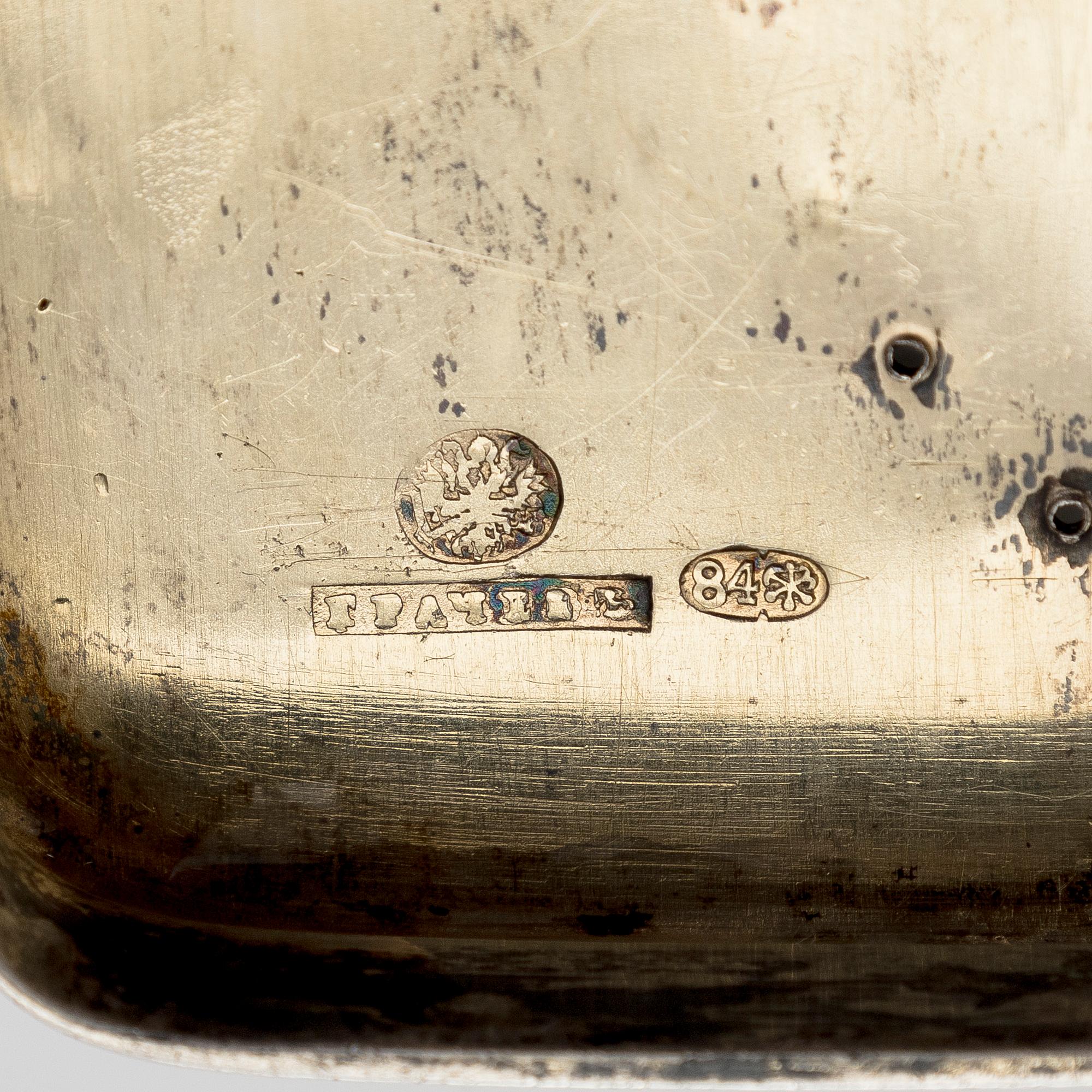 Gratchev, Kristallbehållare med silverlock, 8 st, St. Petersburg, 1800-talets slut.