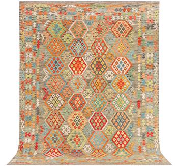 A Kilim carpet, c. 377 x 278 cm.