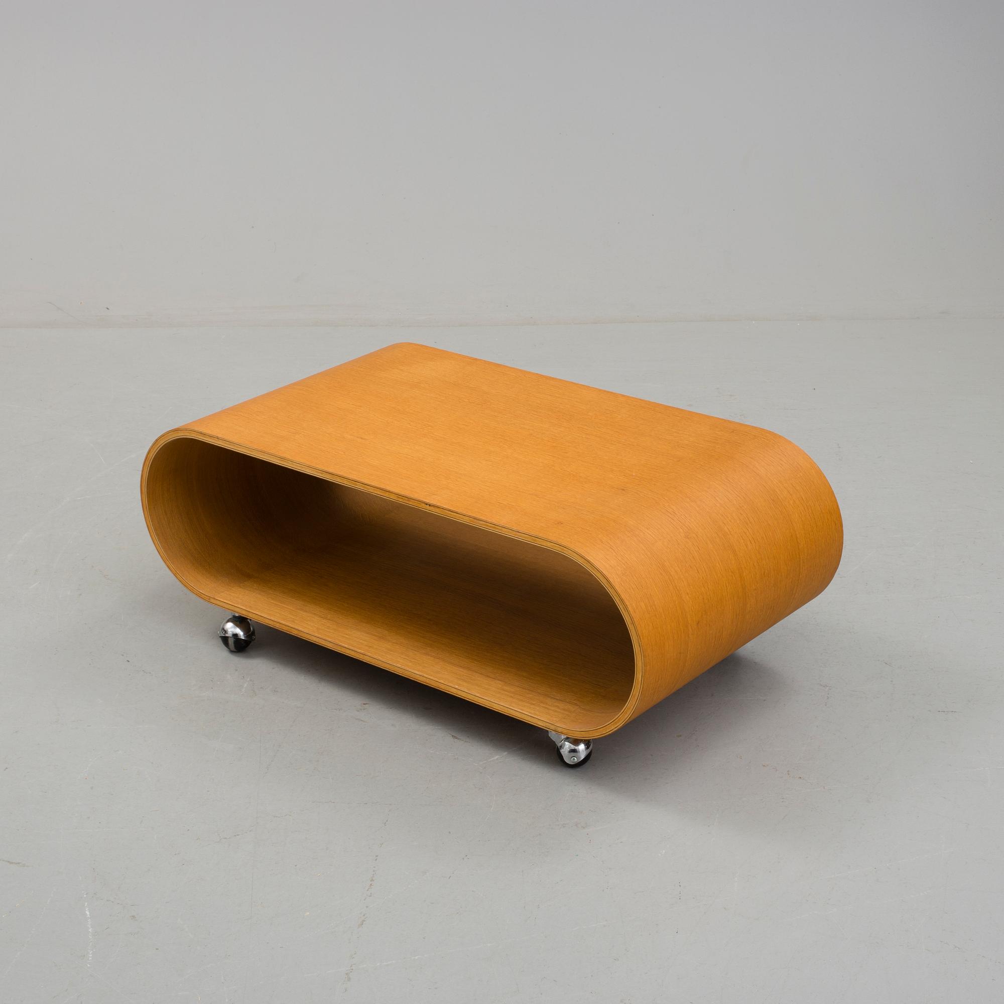 SOFFBORD/MEDIABÄNK, "Velodrome", Peter Eklås / Eklaas, Designtorget.