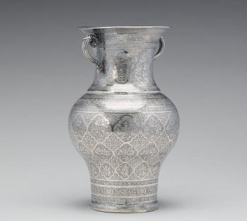 Vas, silver, Persien Isfahan, sen Qajardynasti.