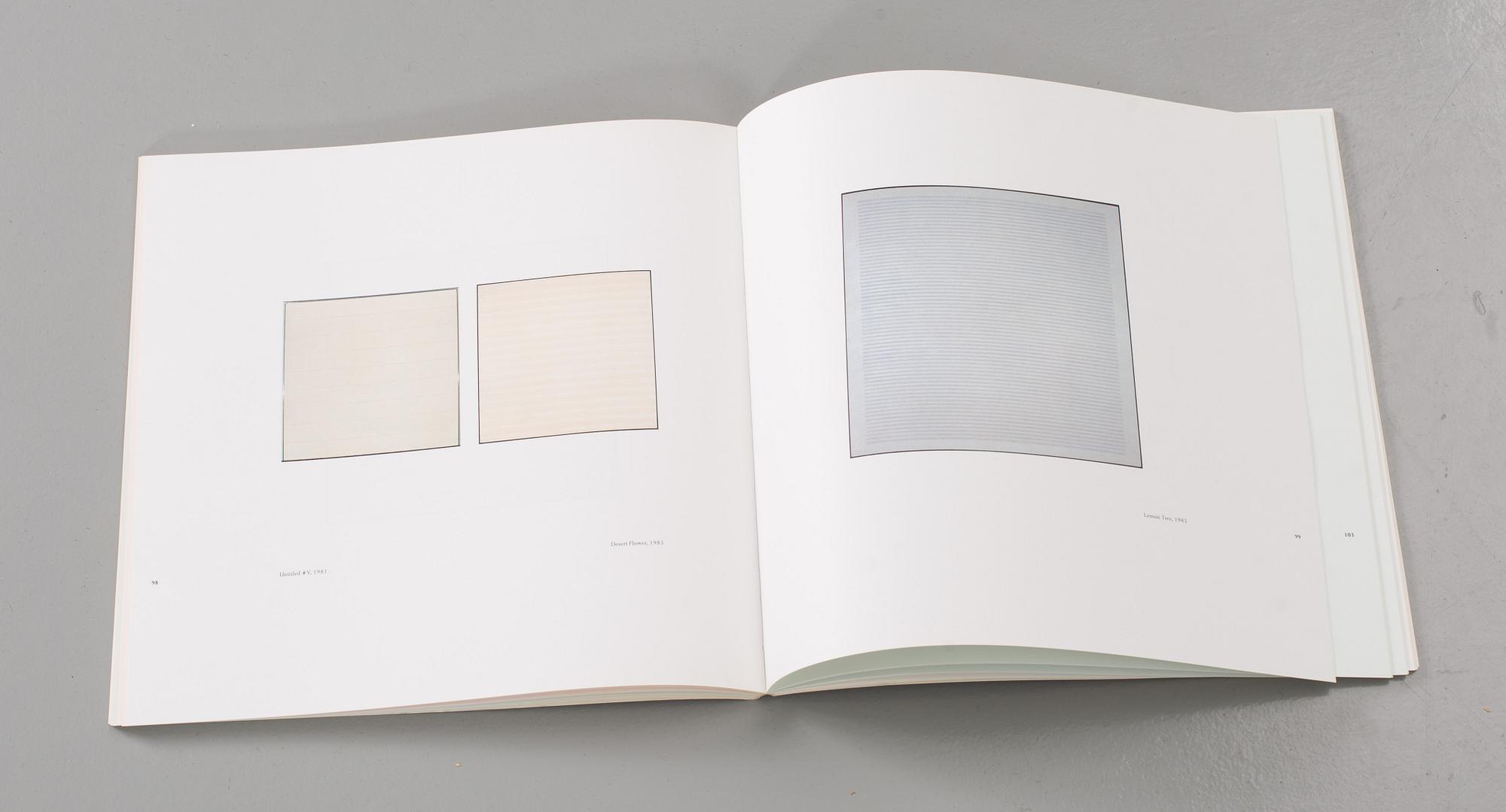 AGNES MARTIN. Paintings and drawings : Stedelijk Museum Portfolio (10 lithographs). 1990.