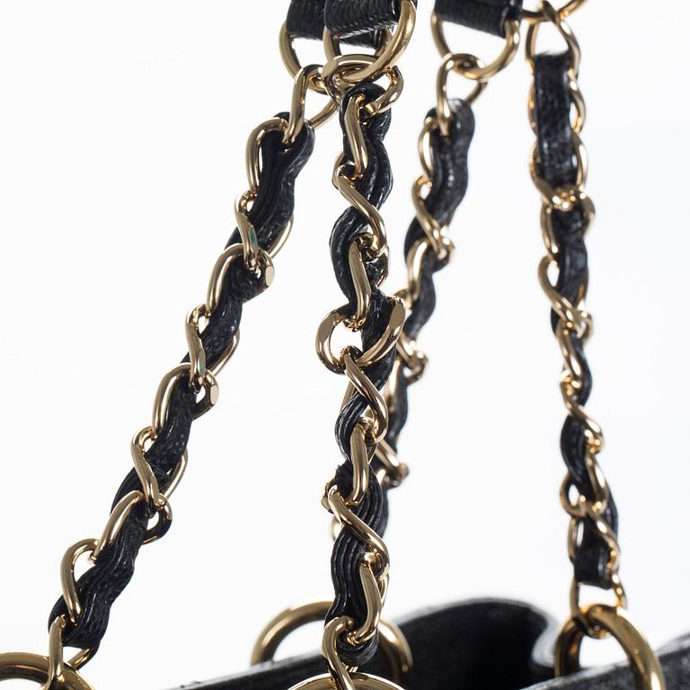 VÄSKA, "Grand Shopping Tote", Chanel.