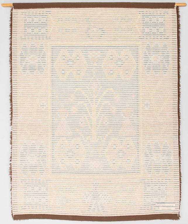 A Finnish long pile rug model Friends of Finnish Handicraft. Circa 160x125 cm.