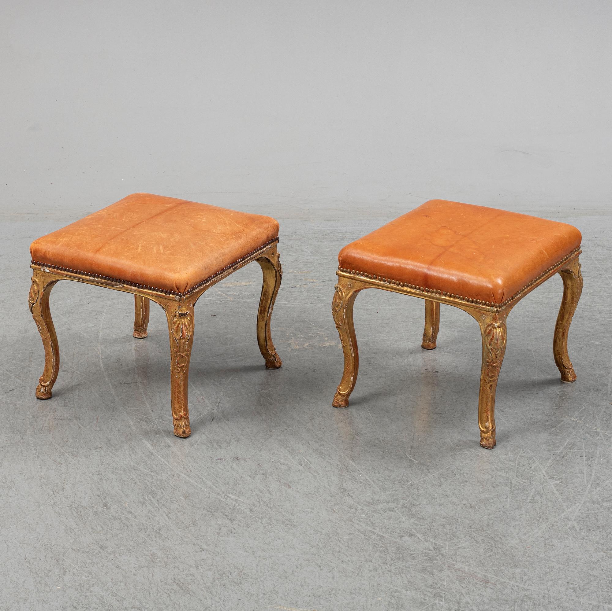 Taburetter, ett par, Louis XV, 1700-tal.