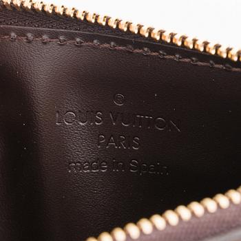 LOUIS VUITTON, nyckelringar 3 st samt plånbok.