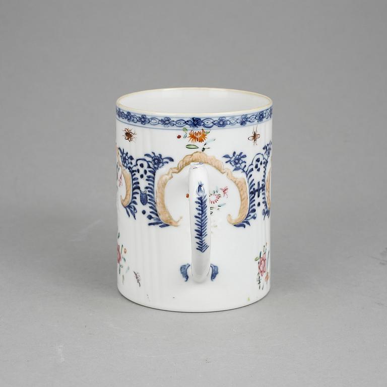 MUGG, porslin, Qingdynastin, Qianlong (1736-95).