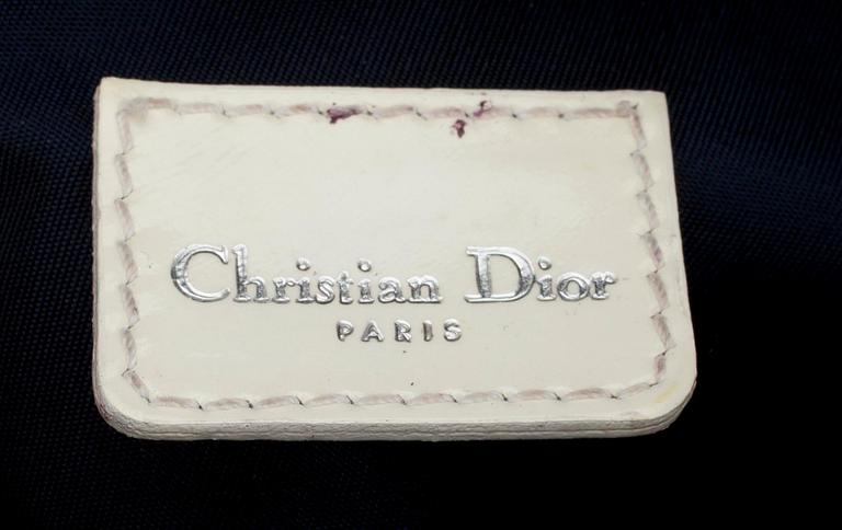 VÄSKA, LÅS samt NYCKELHÅLLARE, Christian Dior.