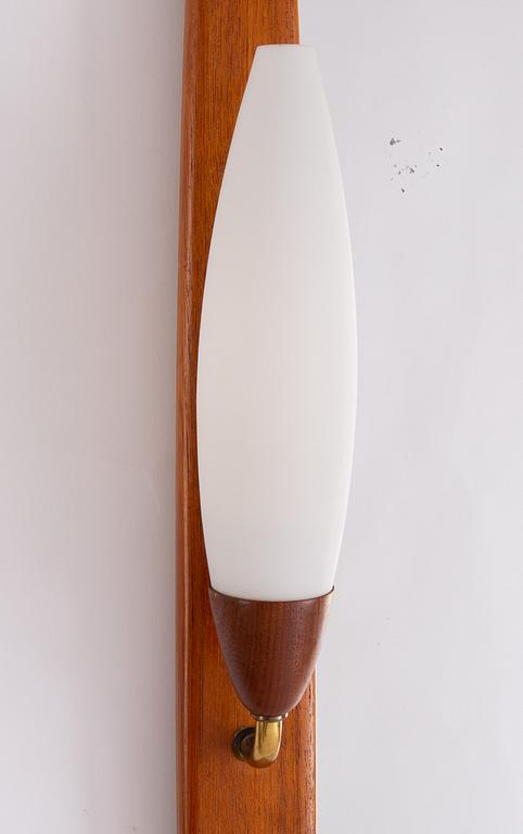 SPEGEL, med belysning, Nybrofabriken, 'Lydia', teak.