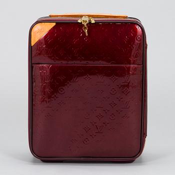 Louis Vuitton, a Monogram Vernis 'Pégase 45', suitcase.