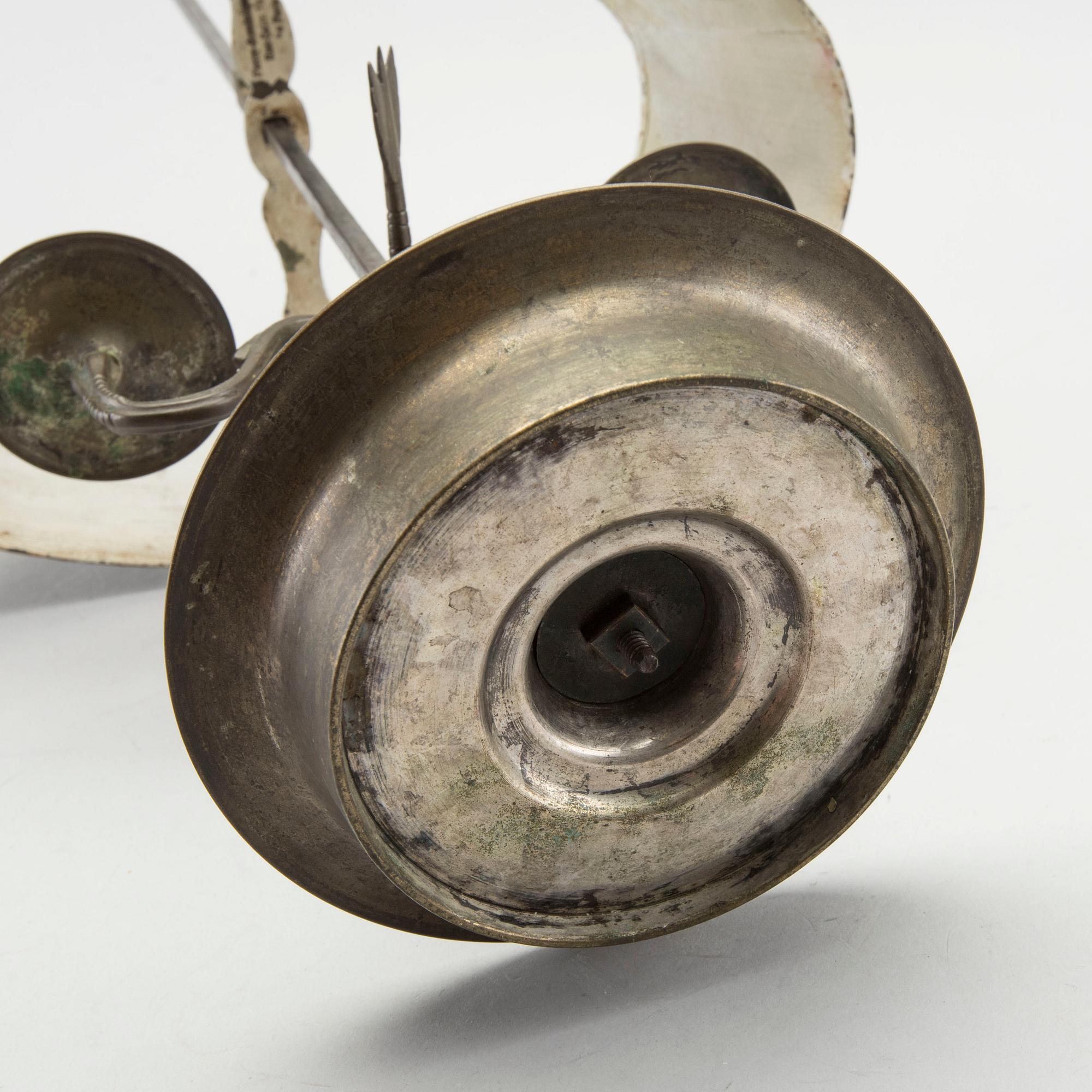 BOUILOTTE-LAMPA empirestil 1800-talets andra hälft.