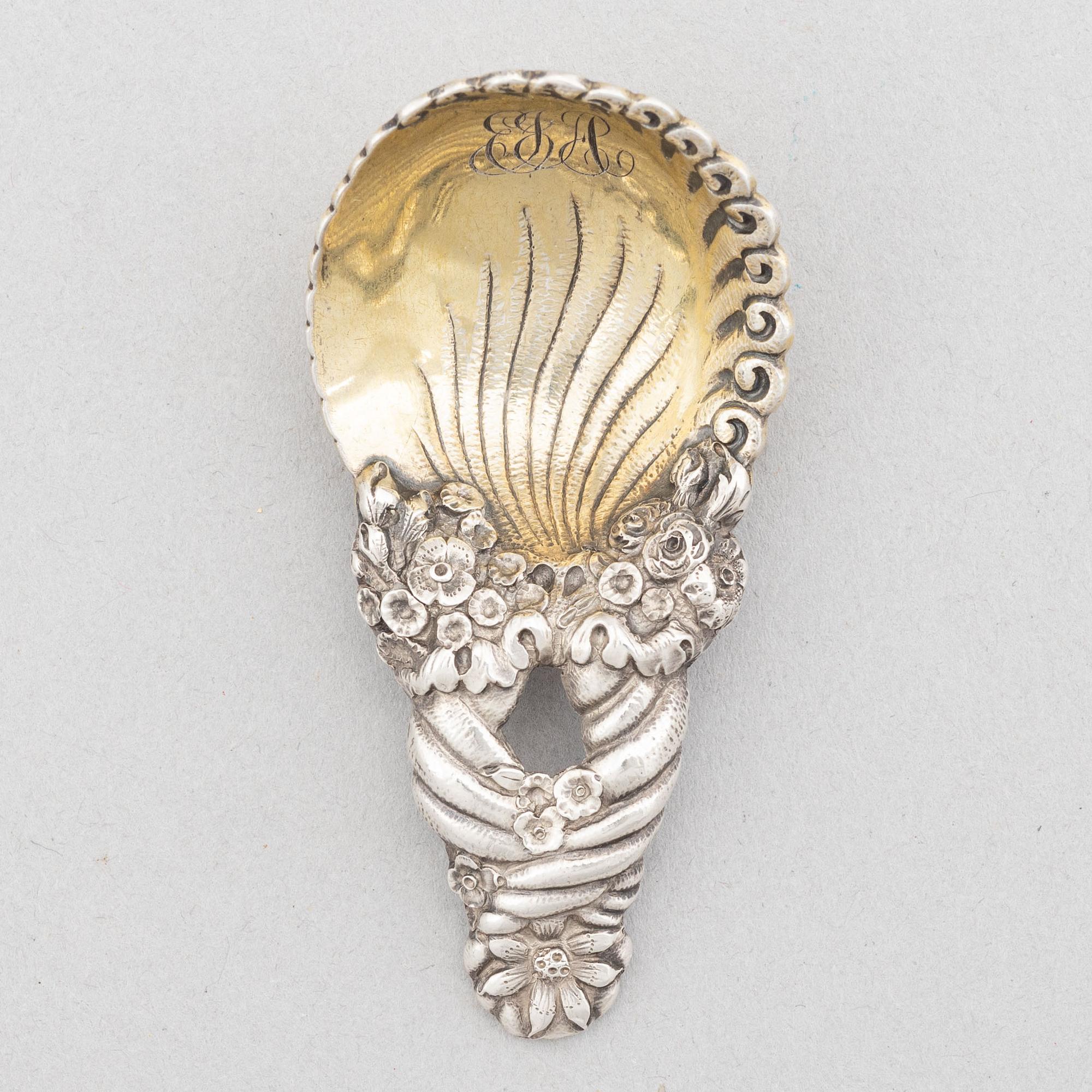 Tiffany & Co, a sterling silver tea caddy spoon, circa 1900.